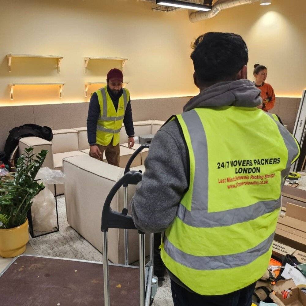 We Move Your Workspace with Precision and Care