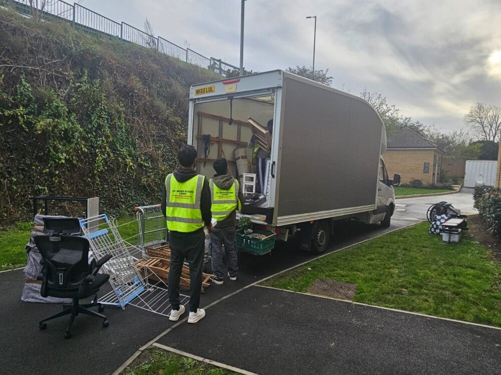 removals packing and storage London