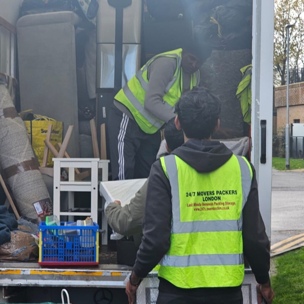 overseas moving services London