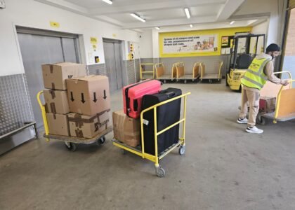 Worldwide Box Delivery from London